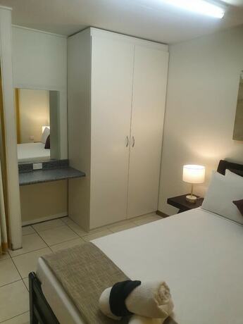 Imagen general del Hotel Ocean Breeze Units. Foto 7