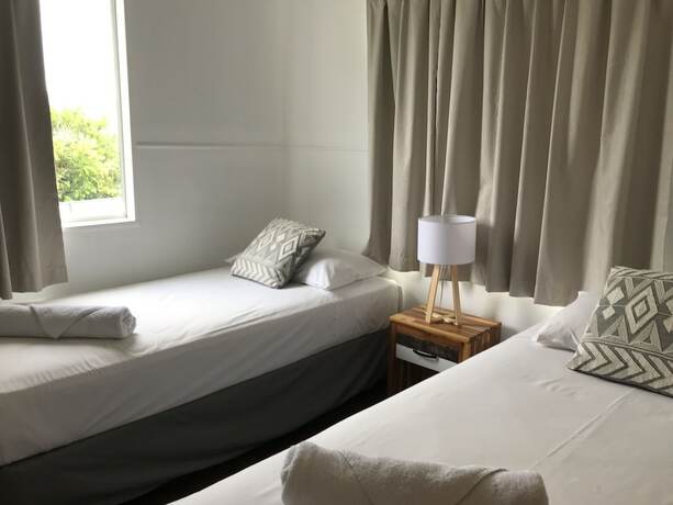 Imagen de la habitación del Hotel Ocean Breeze Units. Foto 28