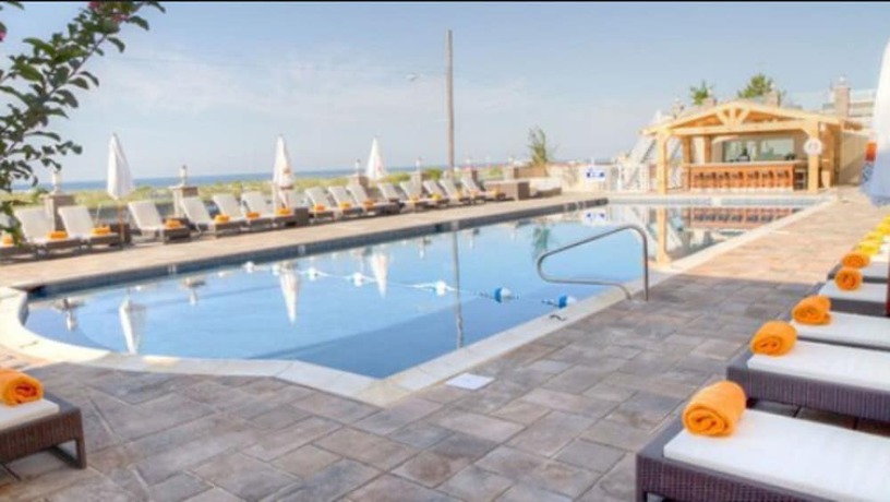 Imagen de la piscina del Hotel Ocean Club, Cape May. Foto 14