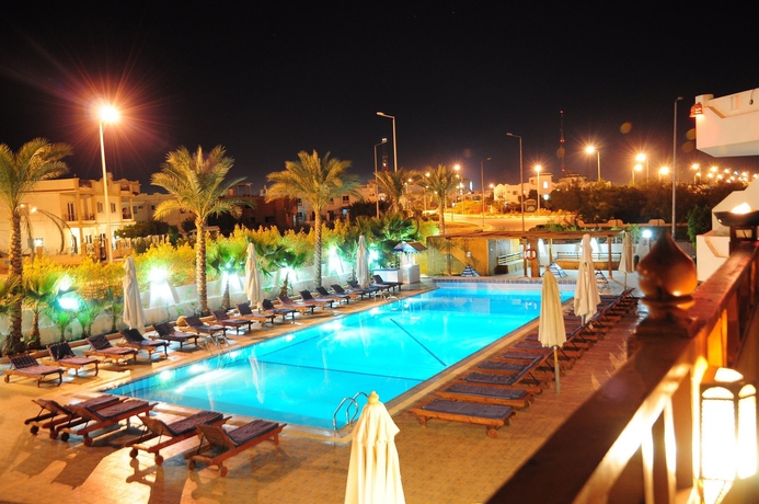 Imagen de la piscina del Hotel Ocean Club, Sharm el Sheikh. Foto 12