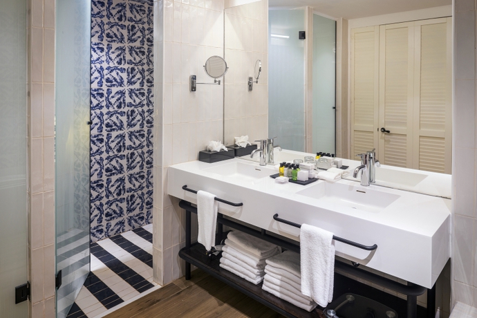 Imagen de la habitación del Hotel Ocean Coral Spring Resort. Foto 7