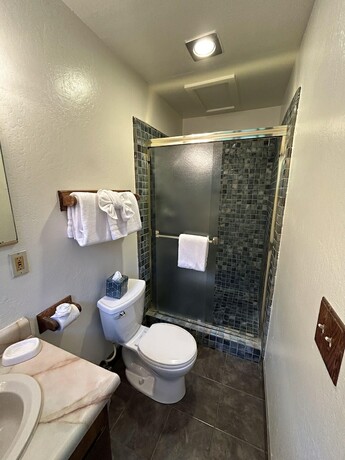 Imagen general del Hotel Ocean Cove Lodge. Foto 6
