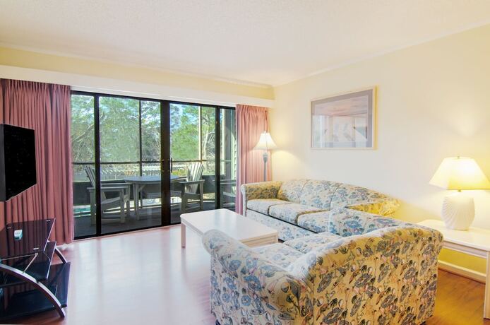 Imagen general del Hotel Ocean Creek Resort. Foto 12