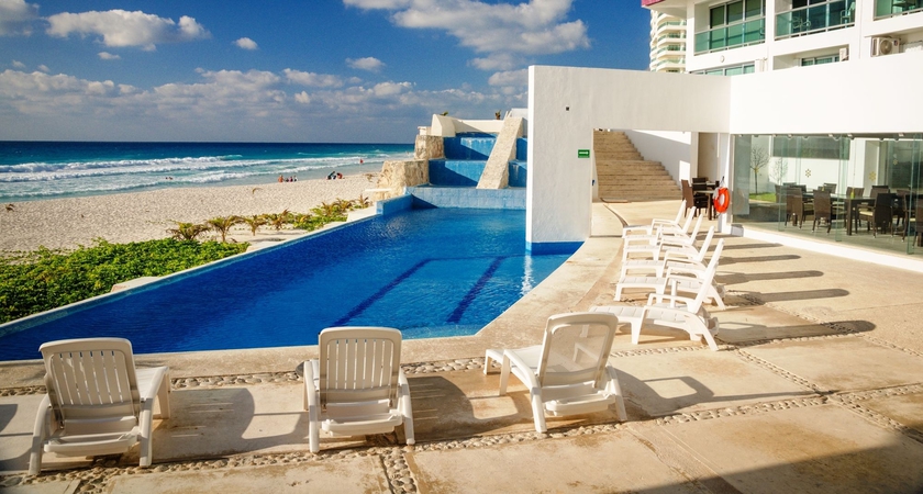 Imagen de la piscina del Hotel Ocean Dream, Playa Chac Mool. Foto 16