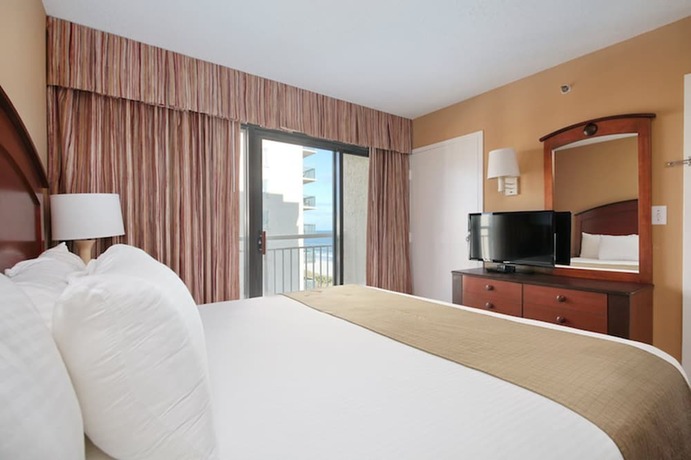 Imagen de la habitación del Hotel Ocean Drive Beach And Golf Resort. Foto 14
