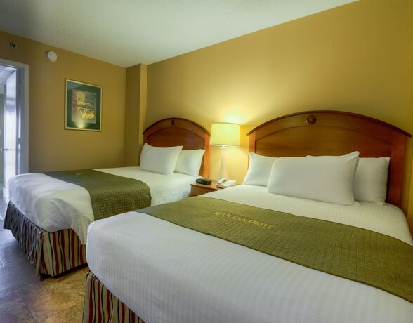 Imagen de la habitación del Hotel Ocean Drive Beach And Golf Resort. Foto 17