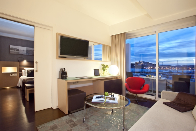 Imagen de la habitación del Hotel Ocean Drive Ibiza. Foto 9