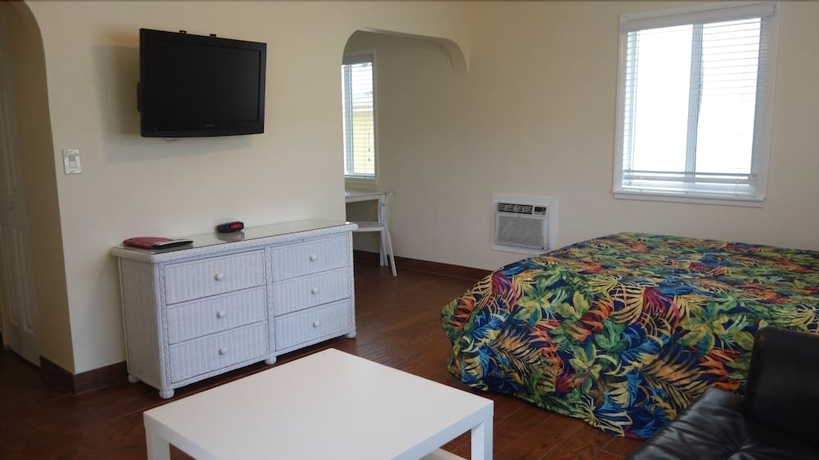 Imagen de la habitación del Hotel Ocean Drive Villas. Foto 5