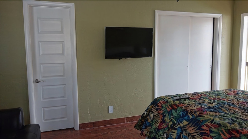 Imagen de la habitación del Hotel Ocean Drive Villas. Foto 7