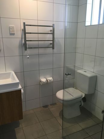 Imagen del bar/restaurante del Hotel Ocean Front At The Entrance. Foto 2