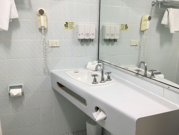 Imagen del bar/restaurante del Hotel Ocean Front At The Entrance. Foto 3