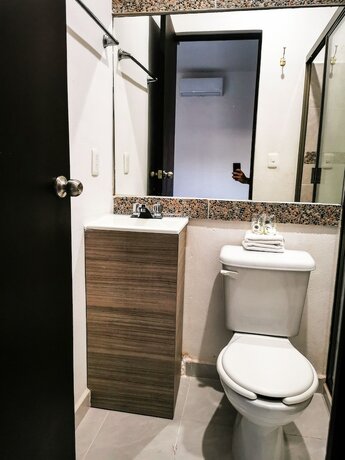 Imagen general del Hotel Ocean Front Boutique. Foto 1