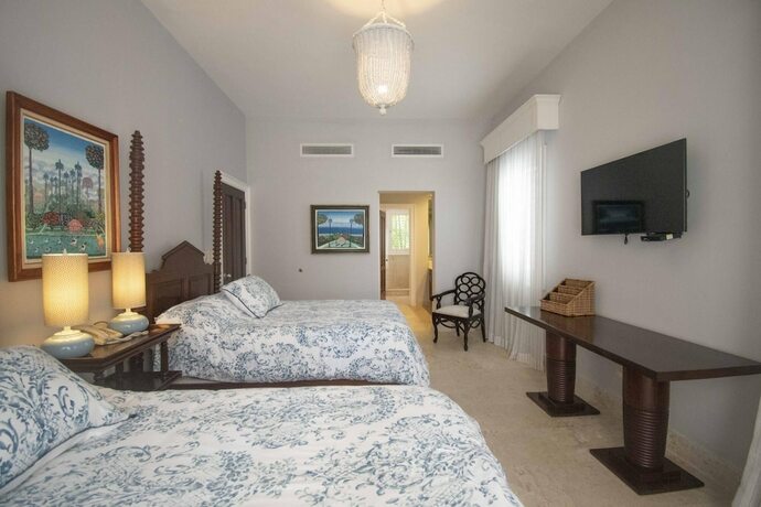Imagen general del Hotel Ocean Front Luxury Villa in Golf and Beach Resort. Foto 1