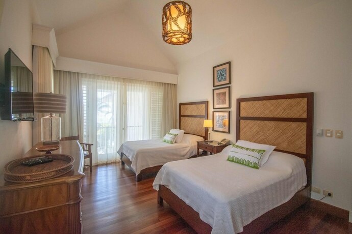 Imagen general del Hotel Ocean Front Luxury Villa in Golf and Beach Resort. Foto 2