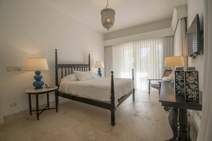 Imagen general del Hotel Ocean Front Luxury Villa in Golf and Beach Resort. Foto 4