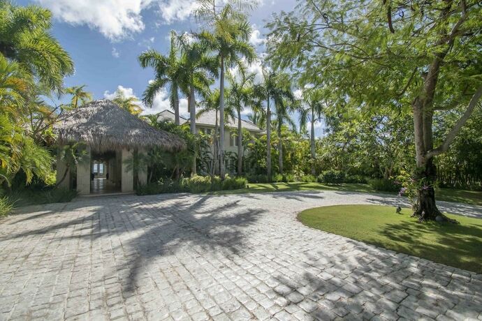 Imagen general del Hotel Ocean Front Luxury Villa in Golf and Beach Resort. Foto 12