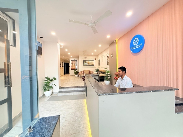 Imagen de los interiores del Hotel Ocean Grand, Varanasi. Foto 13
