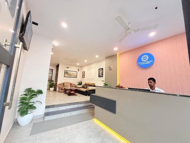 Imagen de los interiores del Hotel Ocean Grand, Varanasi. Foto 15