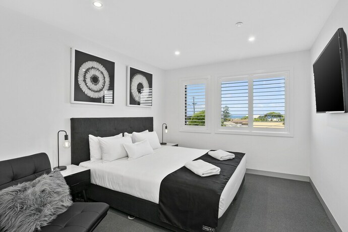 Imagen de la habitación del Hotel Ocean Grove Chalet. Foto 11