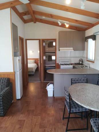 Imagen de la habitación del Hotel Ocean Grove Holiday Park. Foto 5