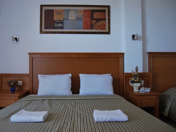 Imagen general del Hotel Ocean Heights View. Foto 5