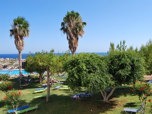 Imagen general del Hotel Ocean Heights View. Foto 9