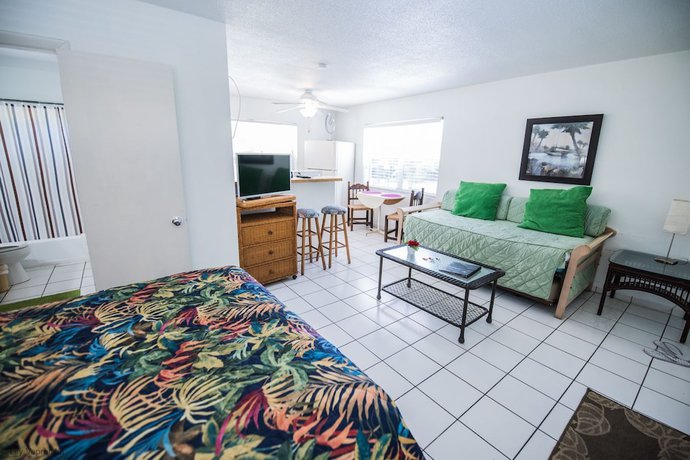 Imagen de la habitación del Hotel Ocean Inn, Hollywood. Foto 11