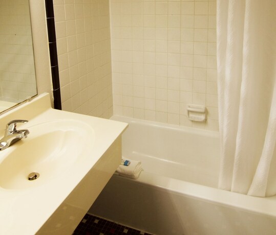 Imagen general del Hotel Ocean Inn, Myrtle Beach. Foto 2