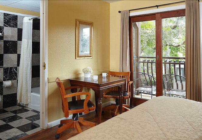 Imagen de la habitación del Hotel Ocean Inn and Suites. Foto 17