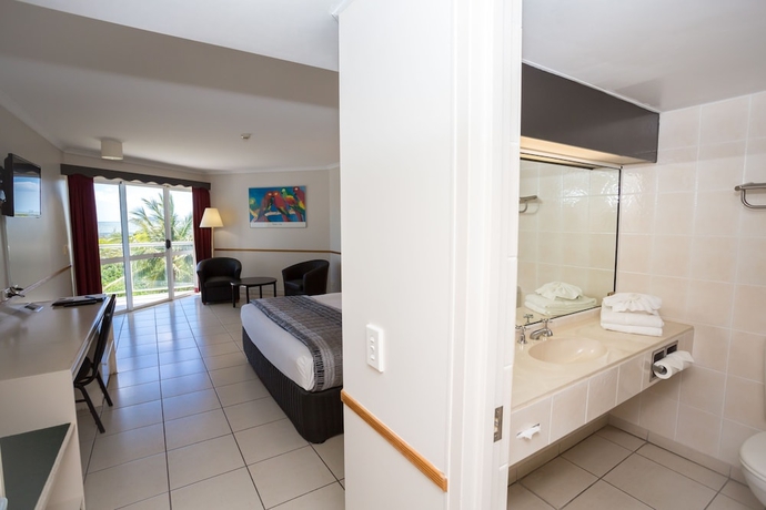 Imagen de la habitación del Hotel Ocean International. Foto 12
