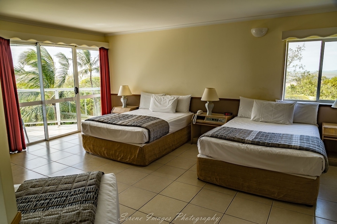 Imagen de la habitación del Hotel Ocean International. Foto 19