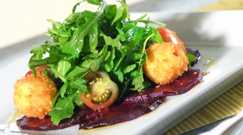 Imagen del bar/restaurante del Hotel Ocean Key Resort - A Noble House Resort. Foto 2