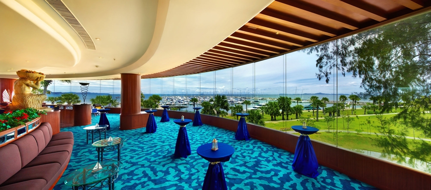 Imagen de los interiores del Hotel Ocean Marina Resort Pattaya Jomtien. Foto 13