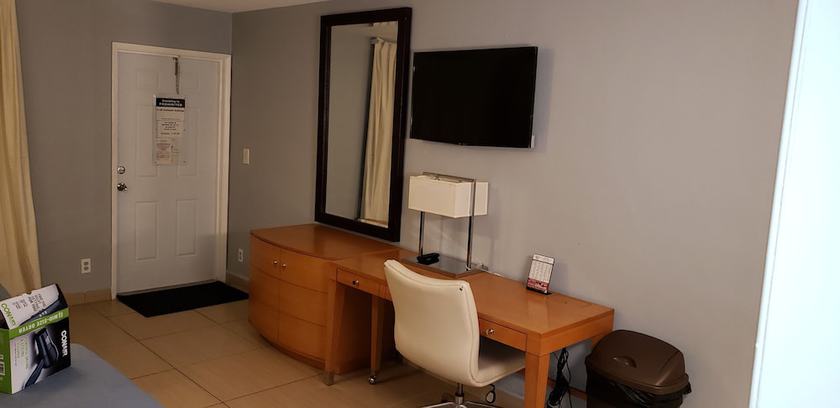 Imagen de la habitación del Hotel Ocean Mile. Foto 7