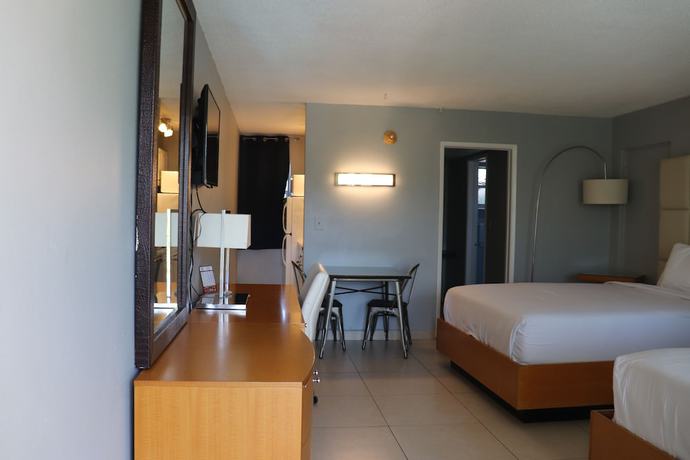 Imagen de la habitación del Hotel Ocean Mile. Foto 8