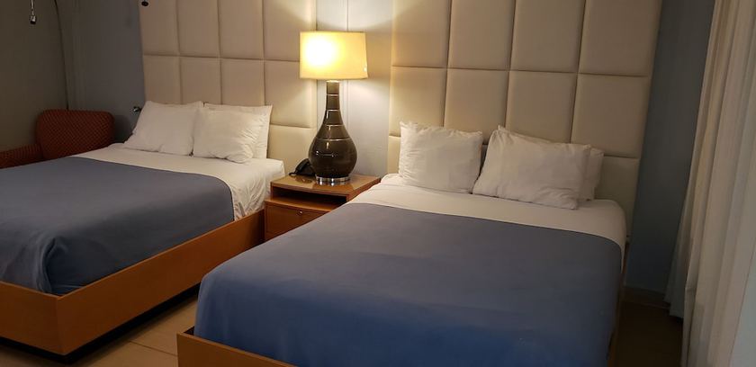 Imagen de la habitación del Hotel Ocean Mile. Foto 9