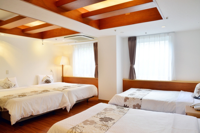 Imagen de la habitación del Hotel Ocean, Naha. Foto 8