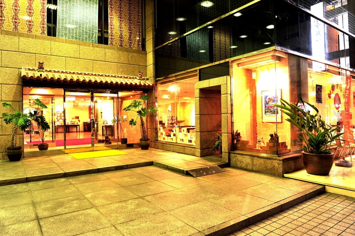 Imagen de los exteriores del Hotel Ocean, Naha. Foto 16