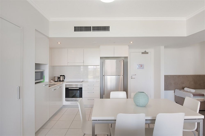 Imagen de la habitación del Hotel Ocean Pacific Broadbeach. Foto 2