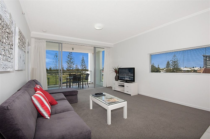 Imagen de los interiores del Hotel Ocean Pacific Broadbeach. Foto 9