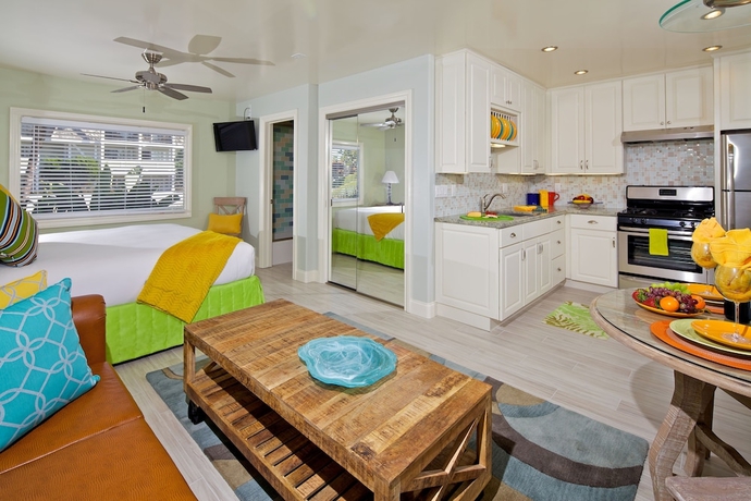 Imagen de la habitación del Hotel Ocean Palms Beach Resort. Foto 6