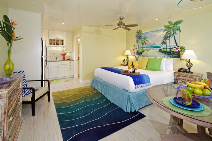 Imagen de la habitación del Hotel Ocean Palms Beach Resort. Foto 14
