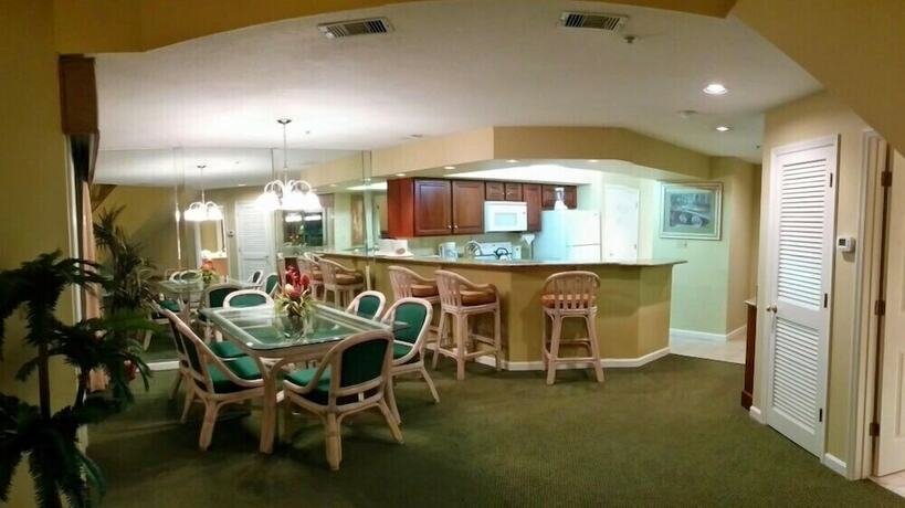 Imagen general del Hotel Ocean Palms Villas At Port Royal Resort. Foto 13