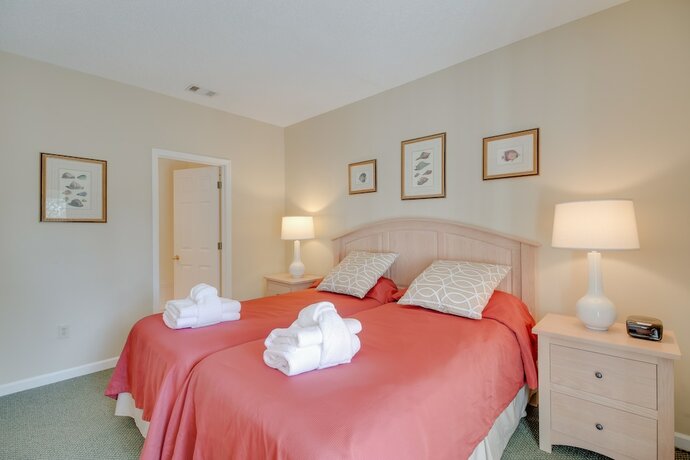 Imagen general del Hotel Ocean Palms Villas At Port Royal Resort. Foto 15