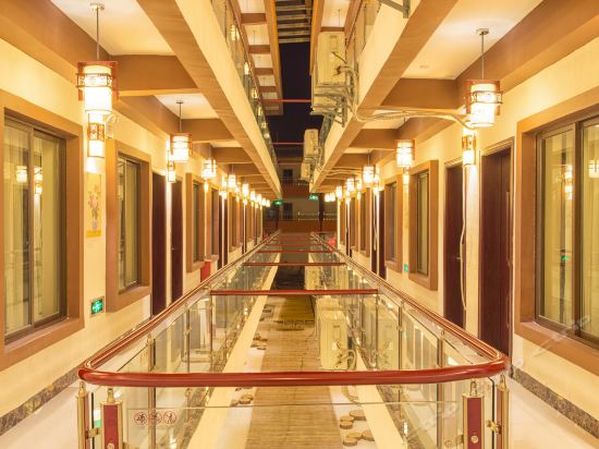 Imagen general del Hotel Ocean Paradise Hotel. Foto 2