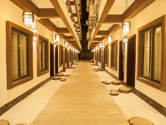 Imagen general del Hotel Ocean Paradise Hotel. Foto 11