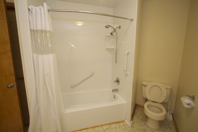 Imagen de la piscina del Hotel Ocean Pines Resort. Foto 13