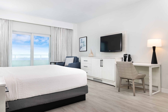 Imagen de la habitación del Hotel Ocean Place Resort And Spa. Foto 12