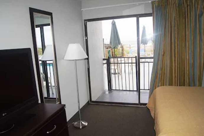Imagen general del Hotel Ocean Plaza Motel. Foto 10