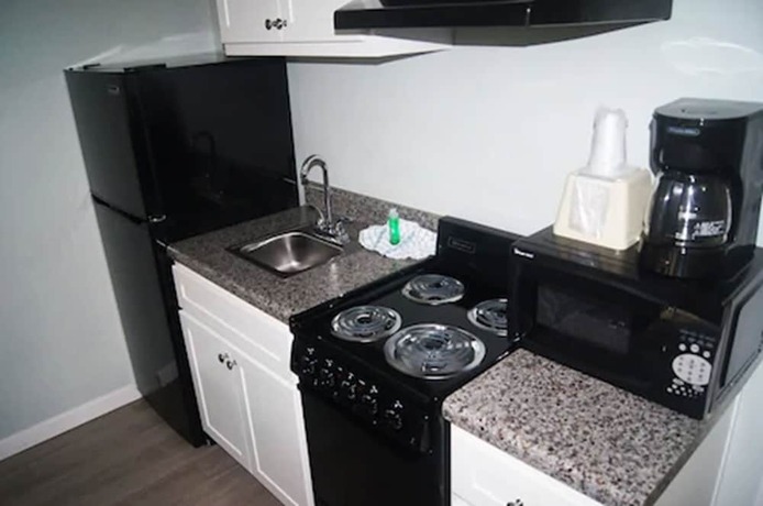 Imagen de la habitación del Hotel Ocean Plaza Motel. Foto 14